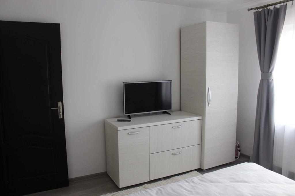 Apartament Anais Călimăneşti Exterior foto