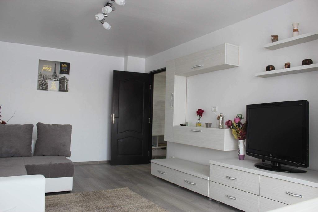 Apartament Anais Călimăneşti Exterior foto
