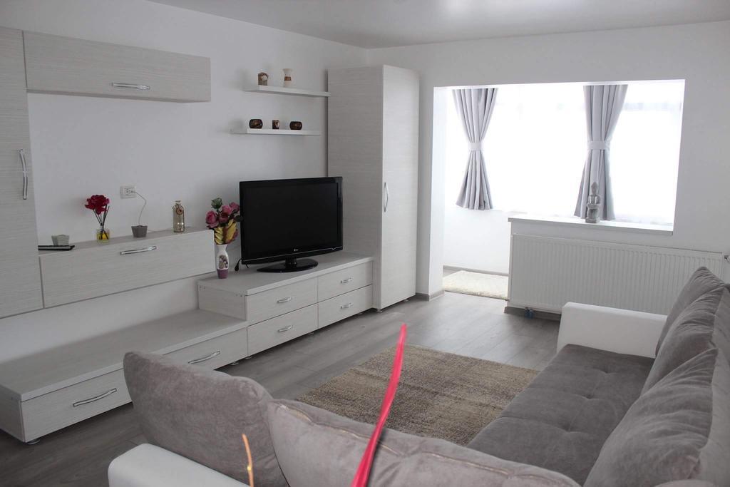 Apartament Anais Călimăneşti Exterior foto